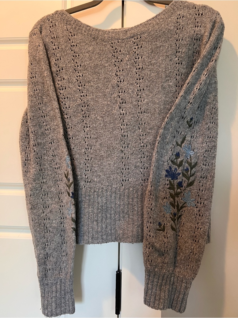 abercrombie kids Gray Knit Sweater with Blue Floral Sleeve Embroidery
